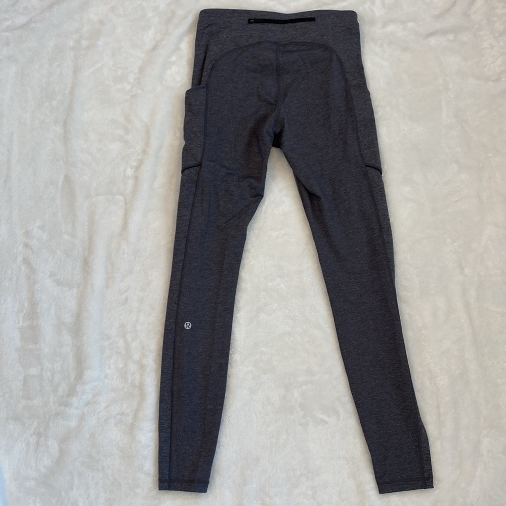 Lululemon Grey Leggings with Pockets - Picture 3 of 6